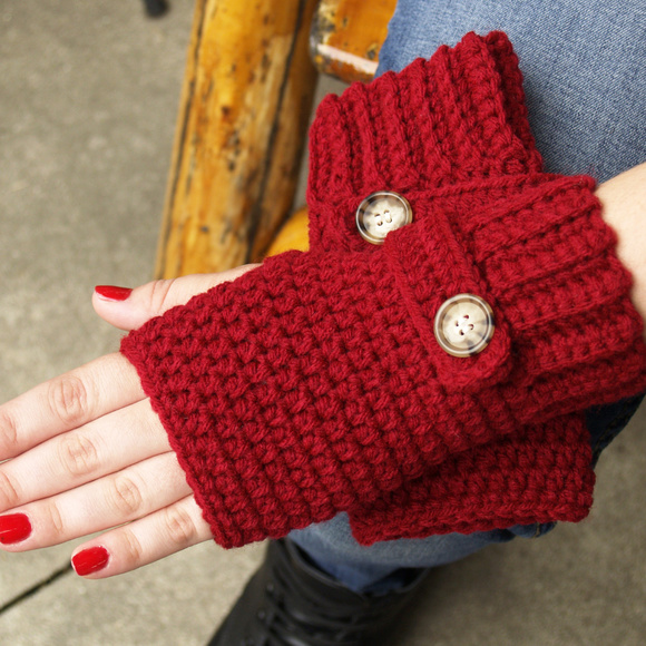 Burgundy Fingerless Glovess - MADE TO ORDER - Picture 3 of 7